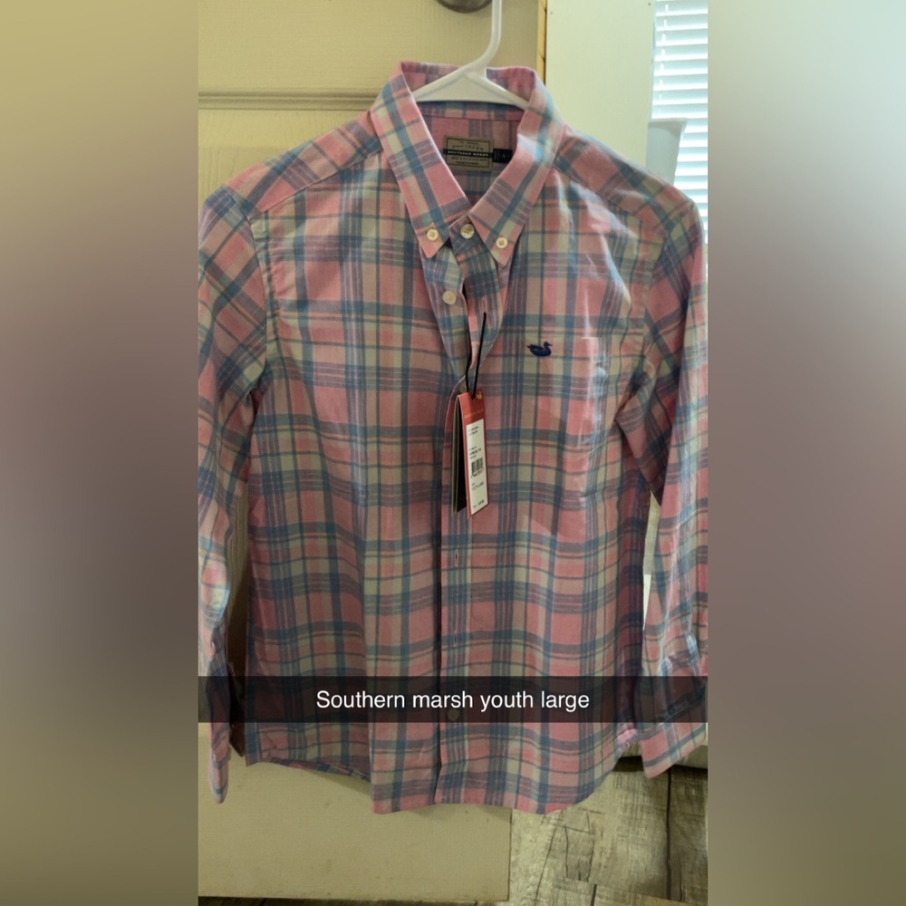 Southern Marsh Button Down Youth Large- NWT